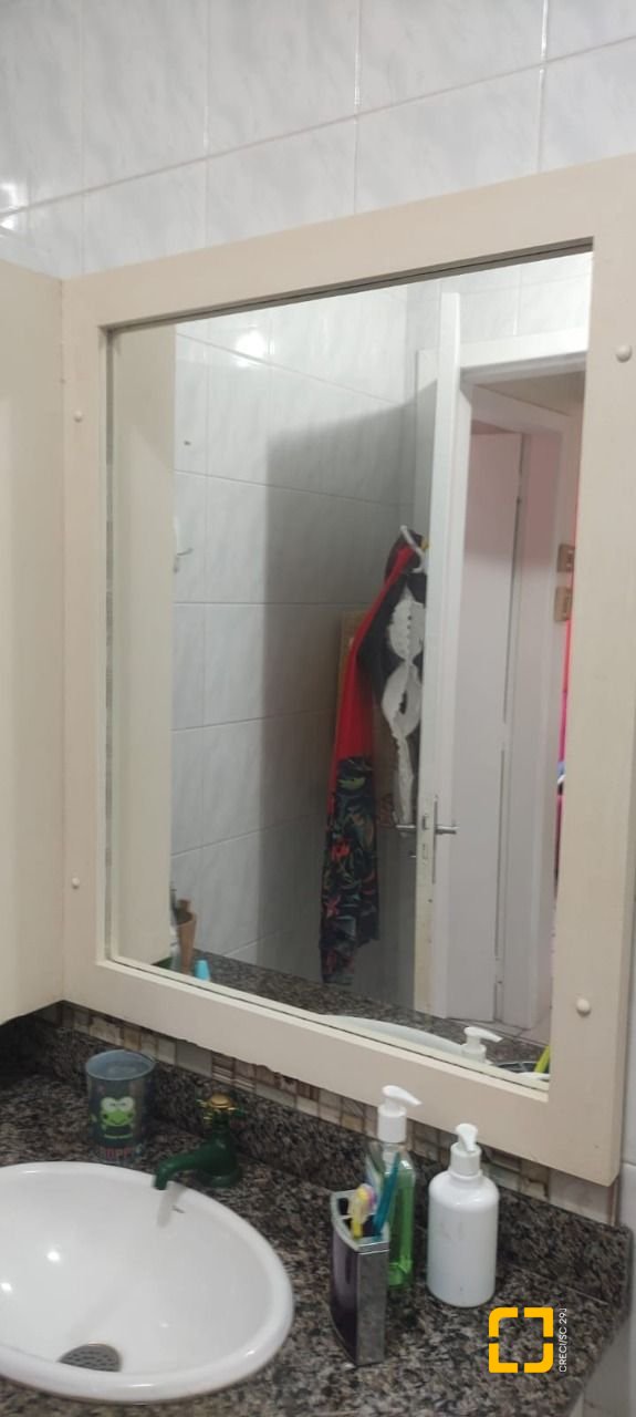 Apartamento com 42m², 1 quarto, 1 garagem, no bairro Canasvieiras em Florianópolis
