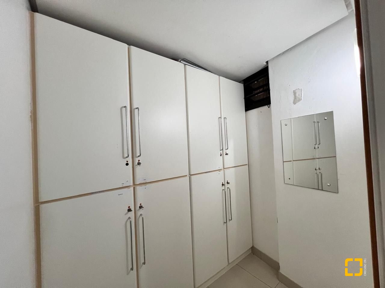 Sala com 163m², 2 garagens, no bairro Centro em Florianópolis