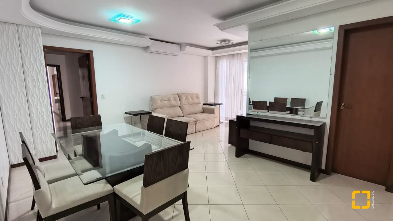 Apartamento com 114m², 5 quartos (sendo 1 suíte), 2 garagens, no bairro Coqueiros em Florianópolis