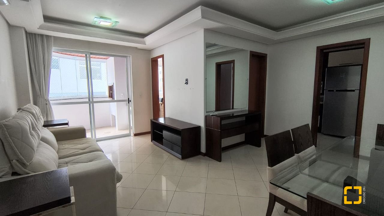 Apartamento com 114m², 5 quartos (sendo 1 suíte), 2 garagens, no bairro Coqueiros em Florianópolis