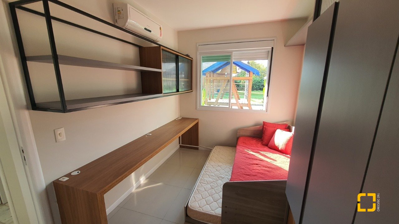 Casa de Condomínio com 224m², 7 quartos (sendo 3 suítes), 2 garagens, no bairro Ponta das Canas em Florianópolis
