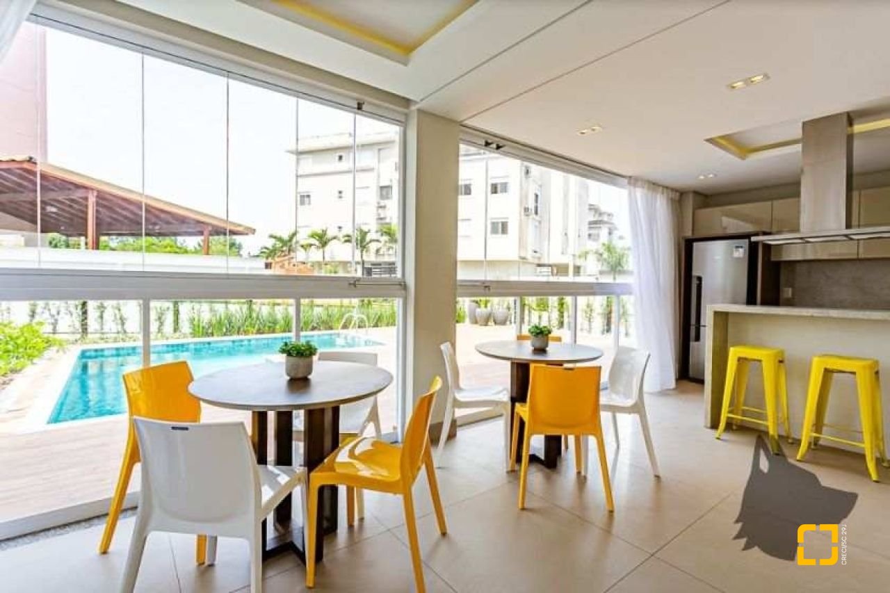 Apartamento com 109m², 4 quartos (sendo 1 suíte), 1 garagem, no bairro Canasvieiras em Florianópolis