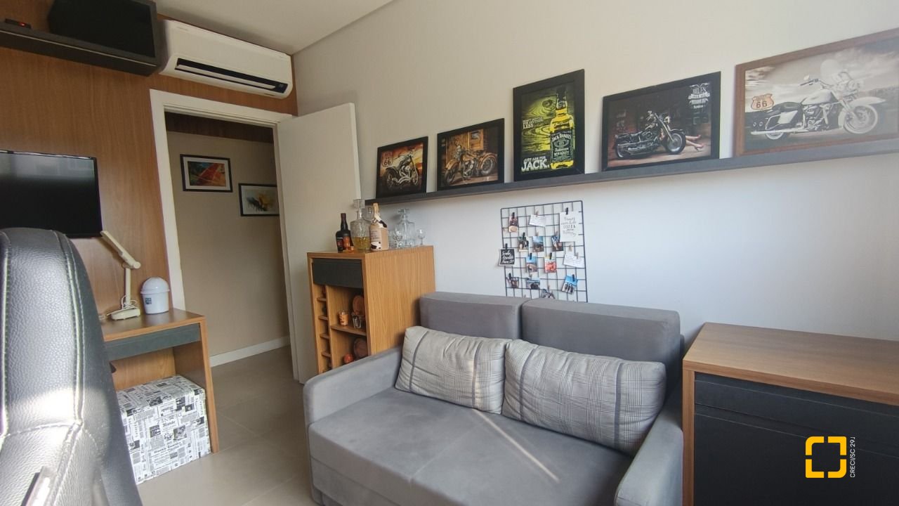 Apartamento com 109m², 4 quartos (sendo 1 suíte), 1 garagem, no bairro Canasvieiras em Florianópolis
