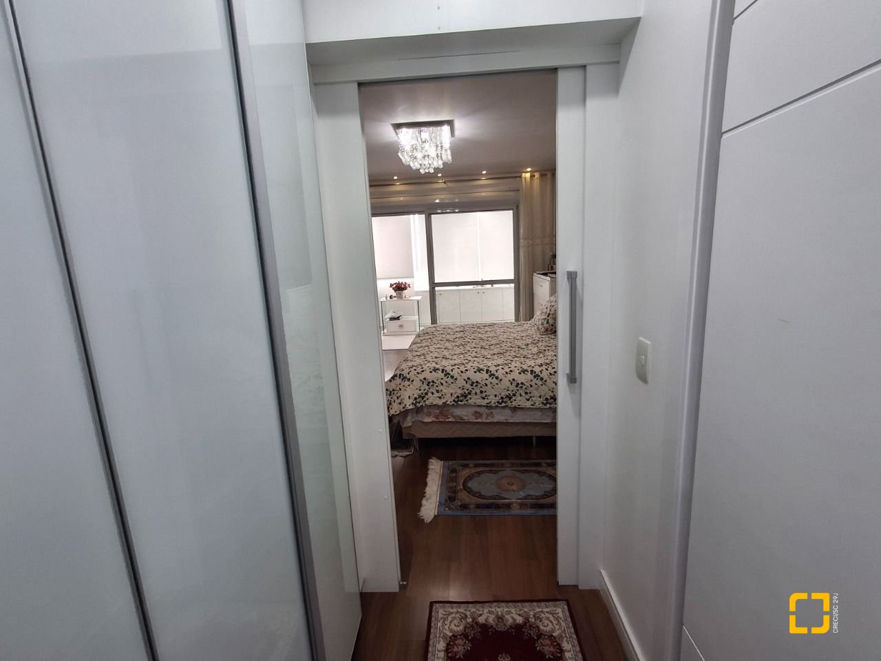 Casa com 235m², 4 quartos (sendo 1 suíte), 2 garagens, no bairro Pedra Branca em Palhoça