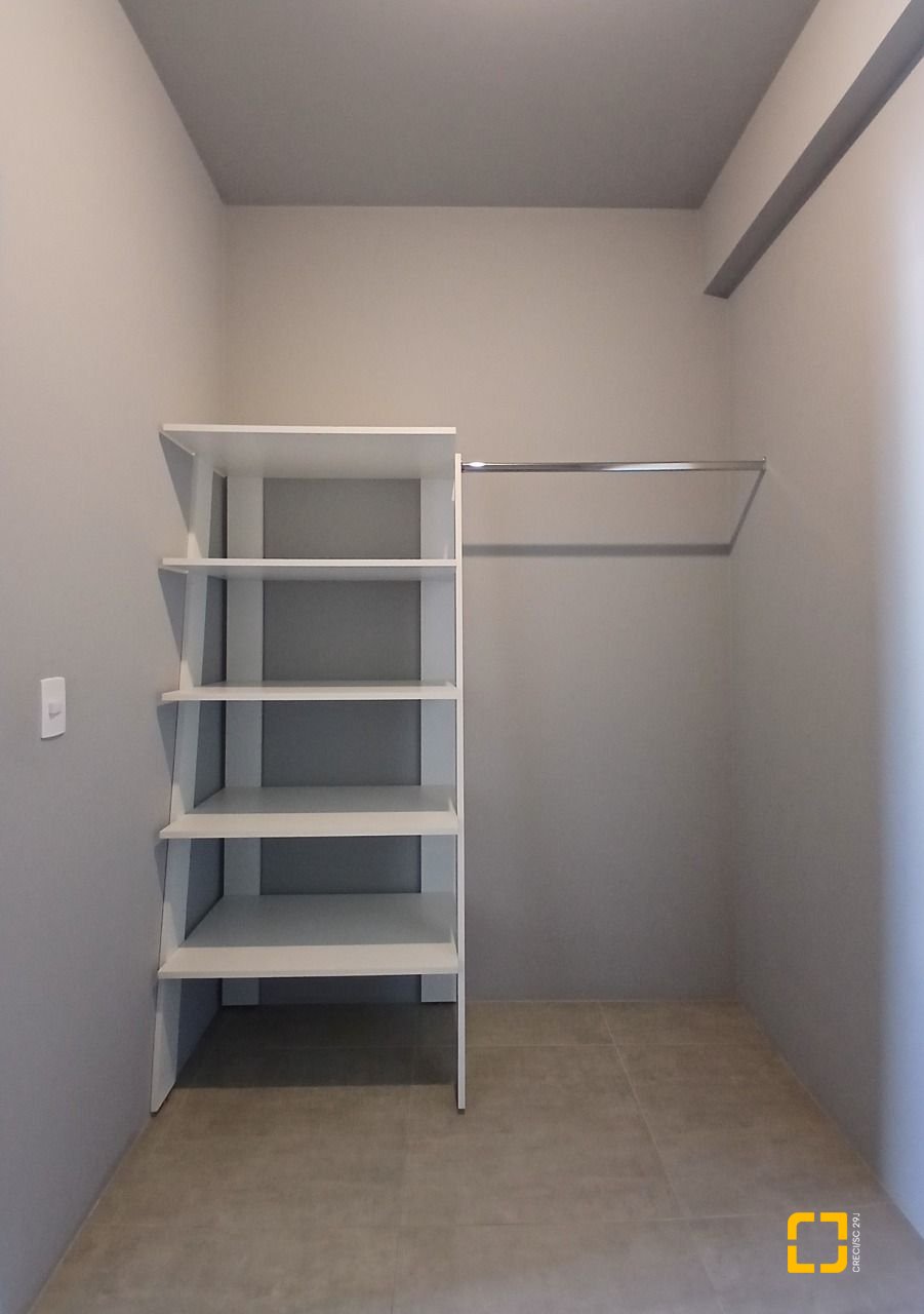 Casa com 151m², 4 quartos (sendo 1 suíte), 4 garagens, no bairro Ingleses em Florianópolis