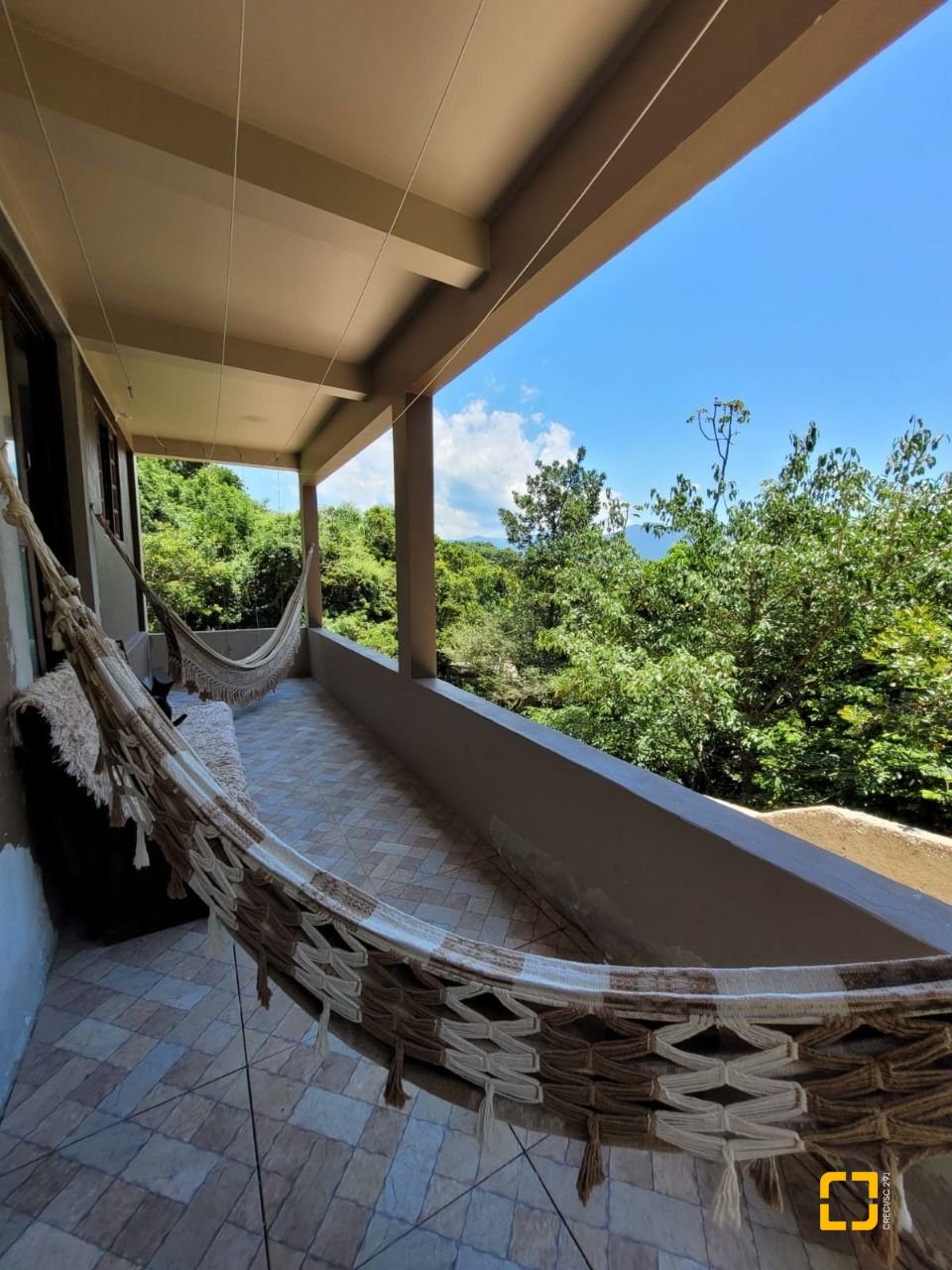 Casa com 210m², 3 quartos, 2 garagens, no bairro Ribeirão da Ilha em Florianópolis