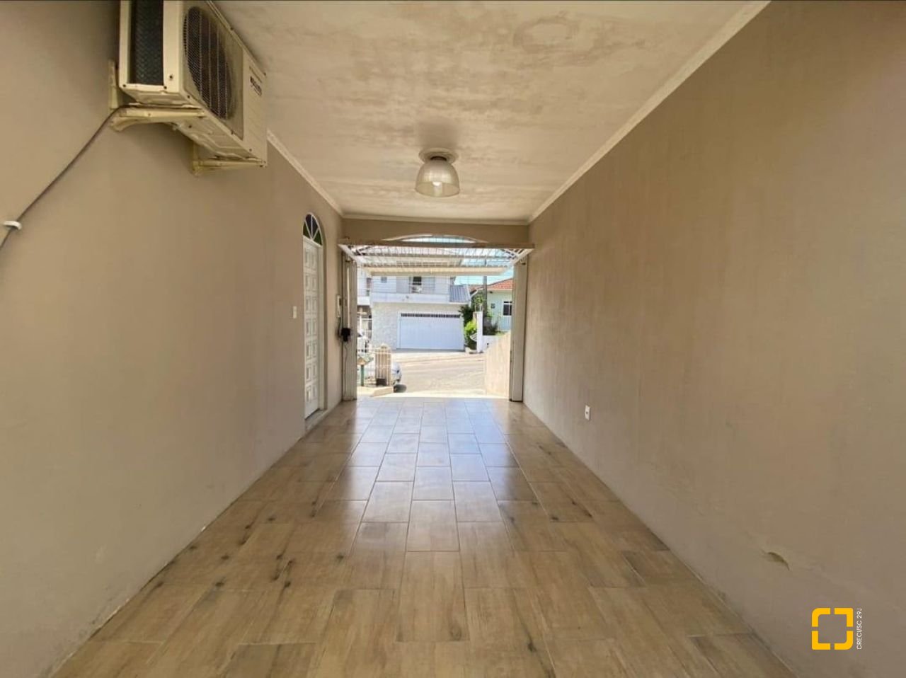 Casa com 189m², 3 quartos (sendo 1 suíte), 4 garagens, no bairro Nossa Senhora do Rosário em São José