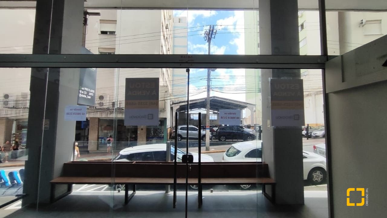 Loja com 68m², no bairro Centro em Florianópolis