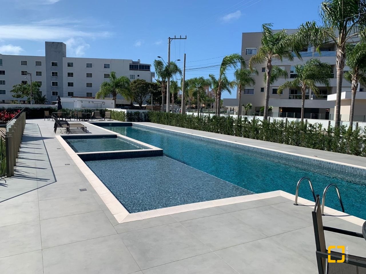 Apartamento com 83m², 3 quartos (sendo 1 suíte), 2 garagens, no bairro Ingleses em Florianópolis