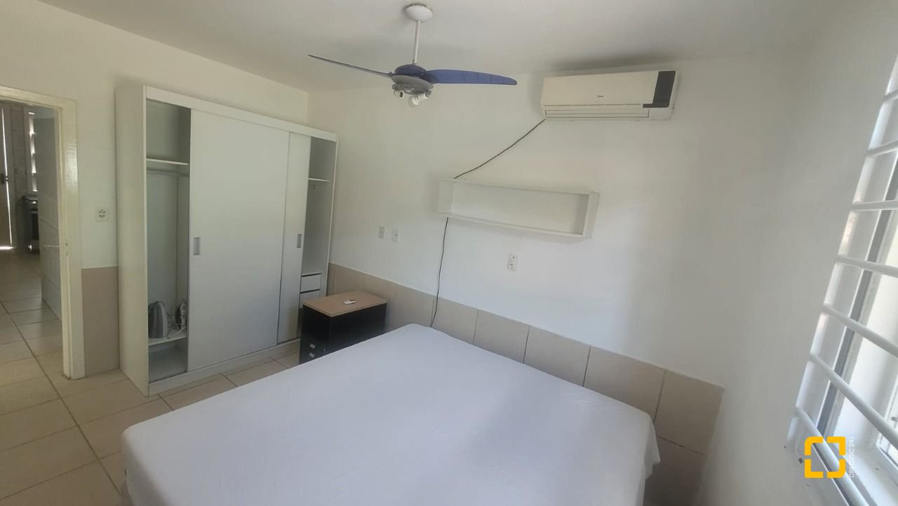 Casa com 82m², 2 quartos, 1 garagem, no bairro Agronômica em Florianópolis