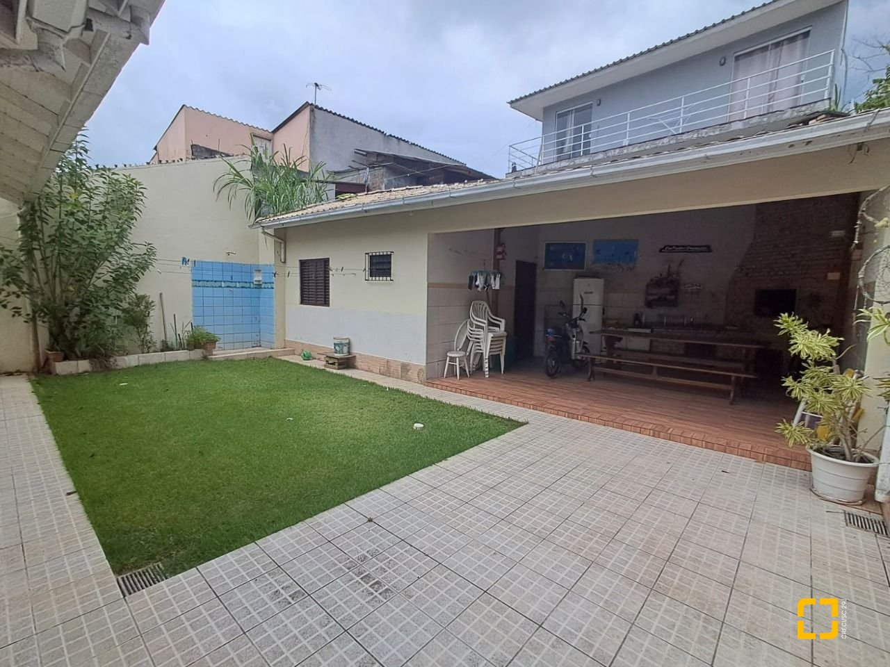 Casa com 140m², 4 quartos, 6 garagens, no bairro Ingleses em Florianópolis