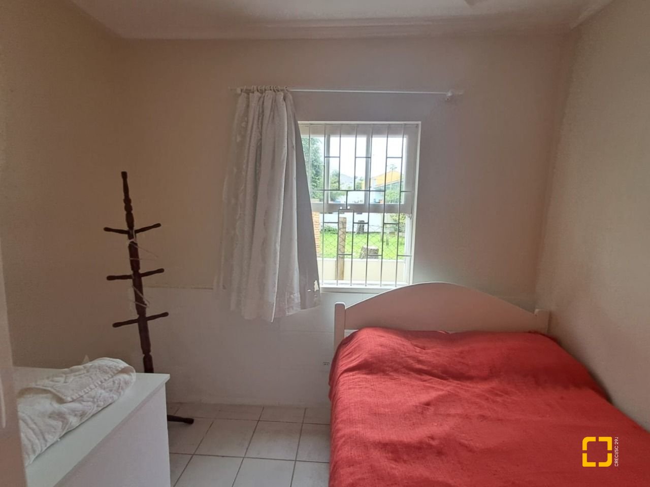 Casa com 140m², 4 quartos, 6 garagens, no bairro Ingleses em Florianópolis