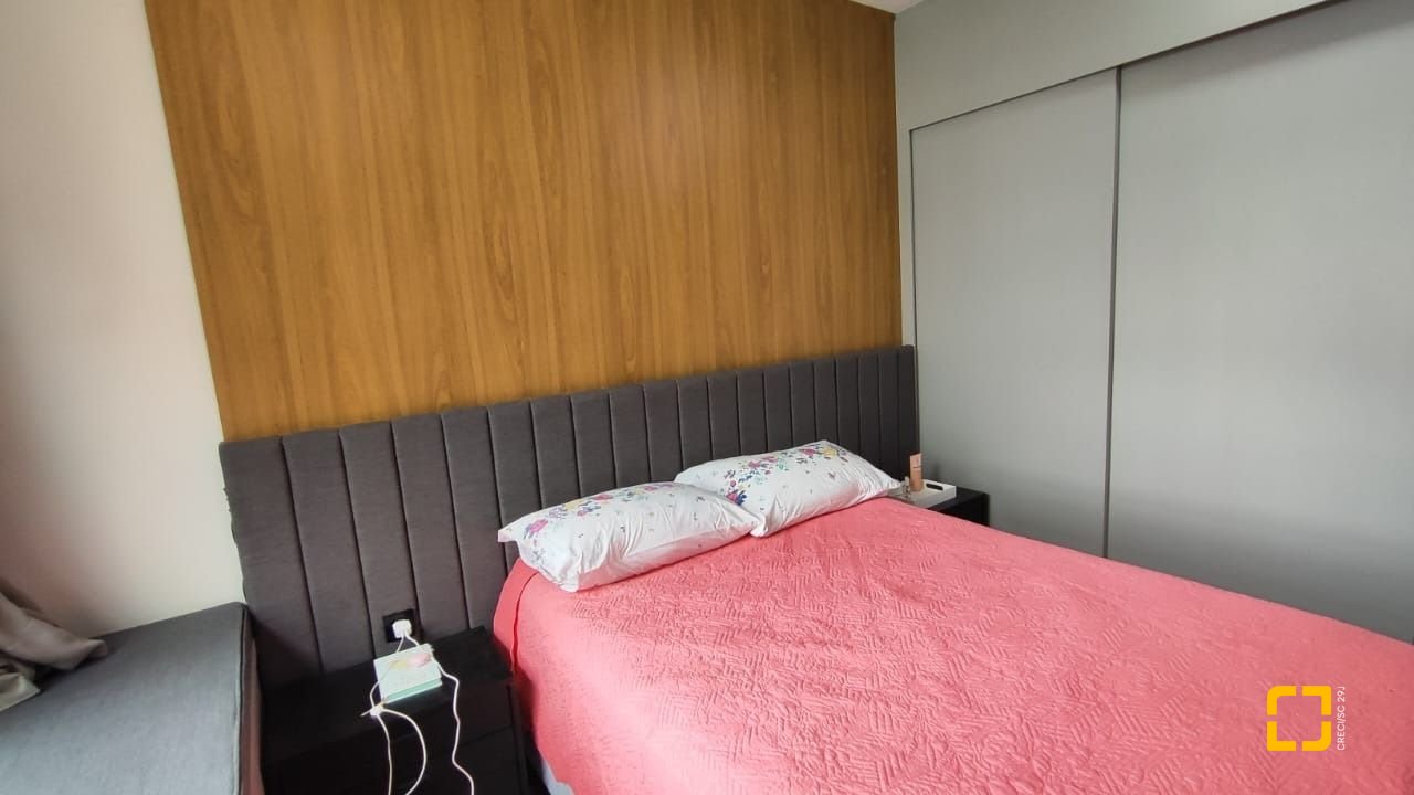 Studio com 47m², 1 quarto, 1 garagem, no bairro Centro em Florianópolis