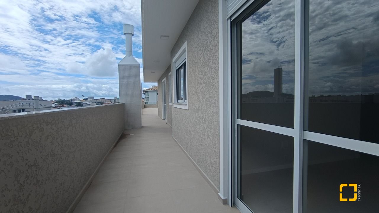 Cobertura com 196m², 4 quartos (sendo 1 suíte), 2 garagens, no bairro Ingleses em Florianópolis