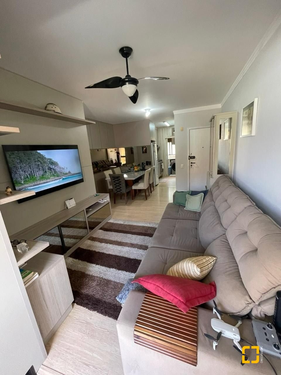 Apartamento com 76m², 4 quartos (sendo 1 suíte), 2 garagens, no bairro Praia Brava em Florianópolis