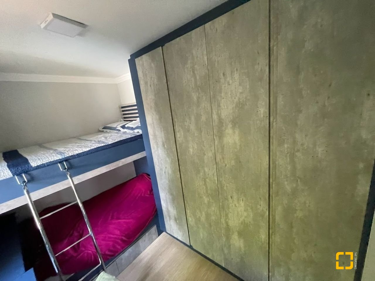 Apartamento com 76m², 4 quartos (sendo 1 suíte), 2 garagens, no bairro Praia Brava em Florianópolis