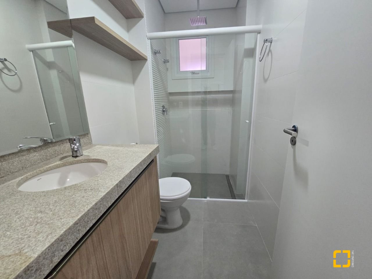 Apartamento com 35m², 1 quarto, 1 garagem, no bairro Campeche em Florianópolis