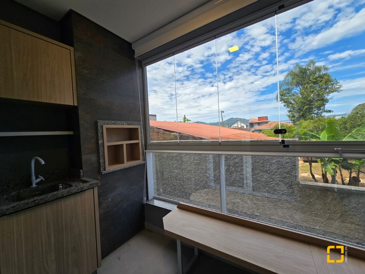 Apartamento com 35m², 1 quarto, 1 garagem, no bairro Campeche em Florianópolis
