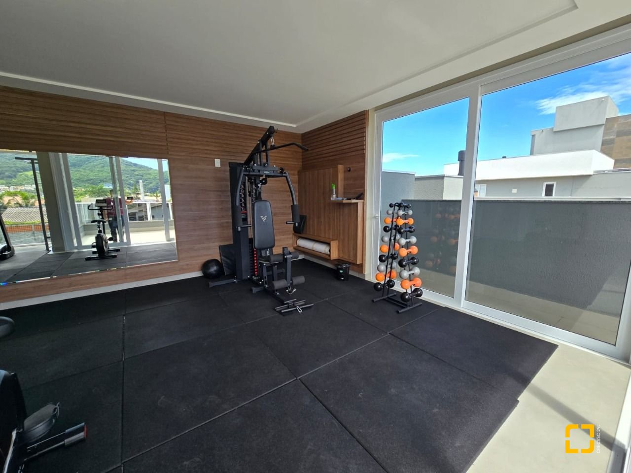 Apartamento com 35m², 1 quarto, 1 garagem, no bairro Campeche em Florianópolis