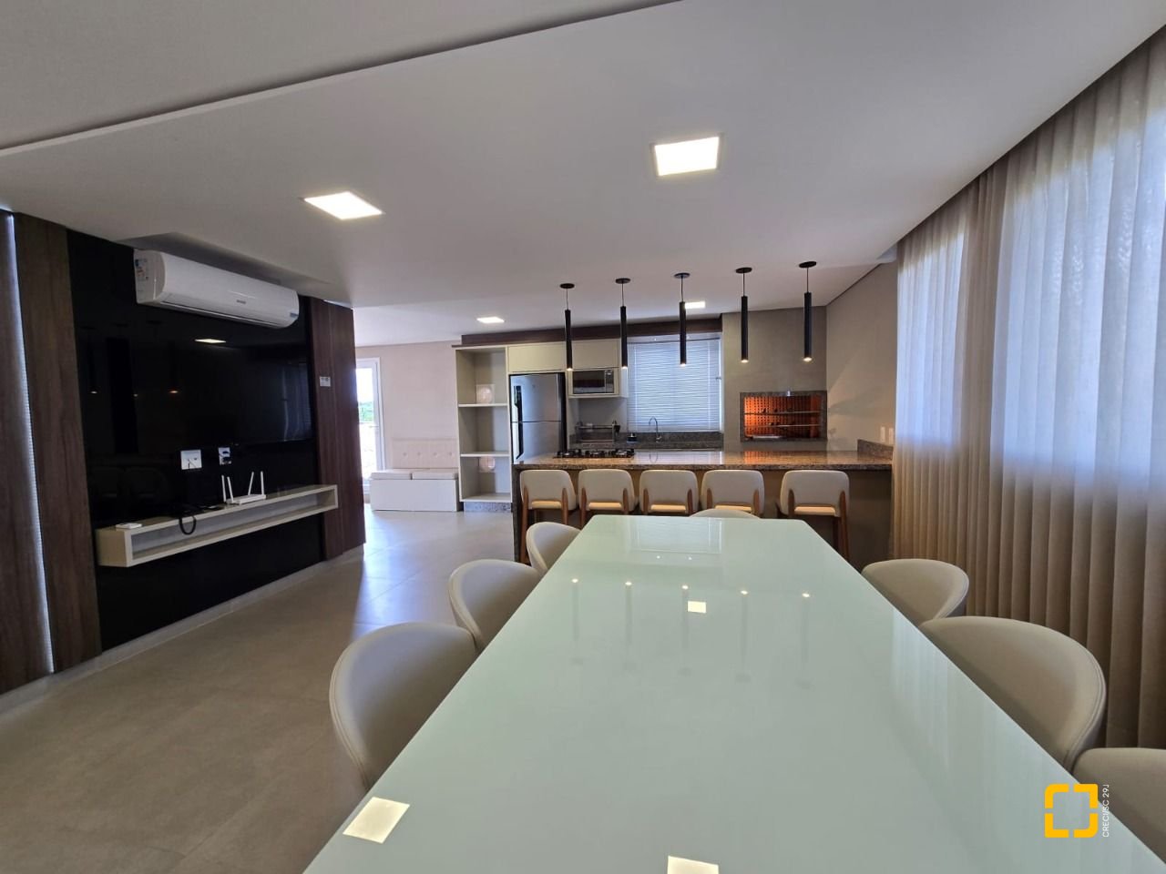 Apartamento com 35m², 1 quarto, 1 garagem, no bairro Campeche em Florianópolis