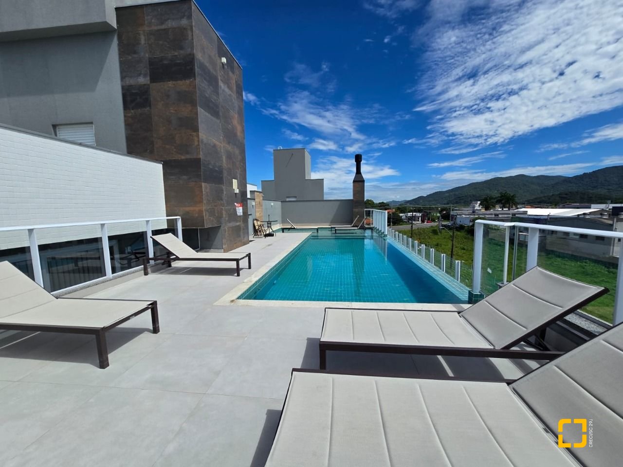 Apartamento com 35m², 1 quarto, 1 garagem, no bairro Campeche em Florianópolis