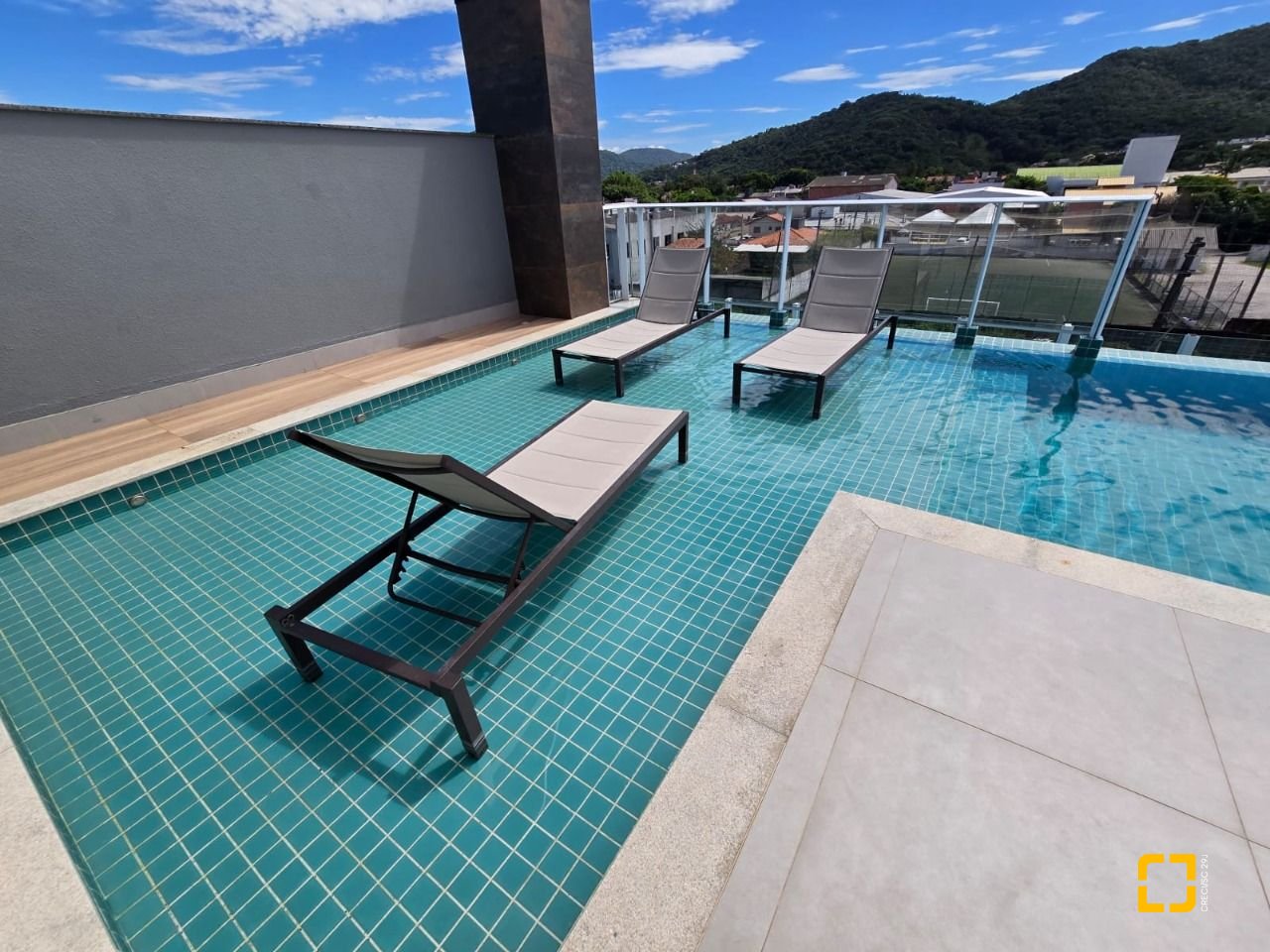 Apartamento com 35m², 1 quarto, 1 garagem, no bairro Campeche em Florianópolis