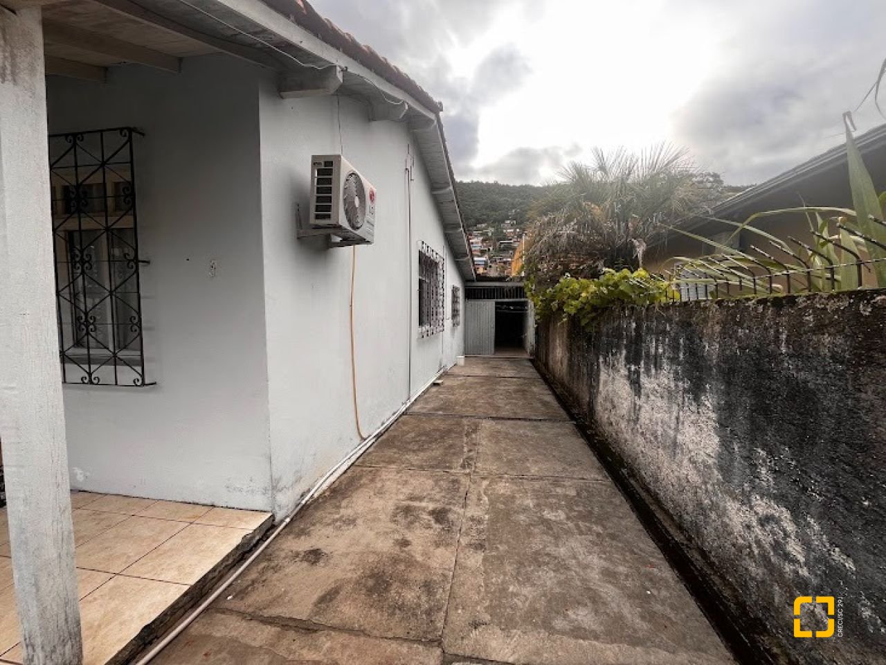 Casa com 115m², 3 quartos, 1 garagem, no bairro Saco dos Limões em Florianópolis