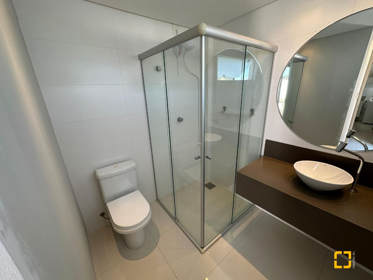Cobertura com 118m², 4 quartos (sendo 1 suíte), 2 garagens, no bairro Trindade em Florianópolis