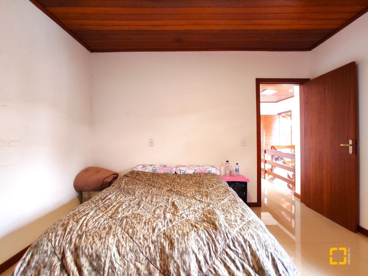 Casa com 389m², 6 quartos (sendo 2 suítes), 4 garagens, no bairro Nossa Senhora do Rosário em São José