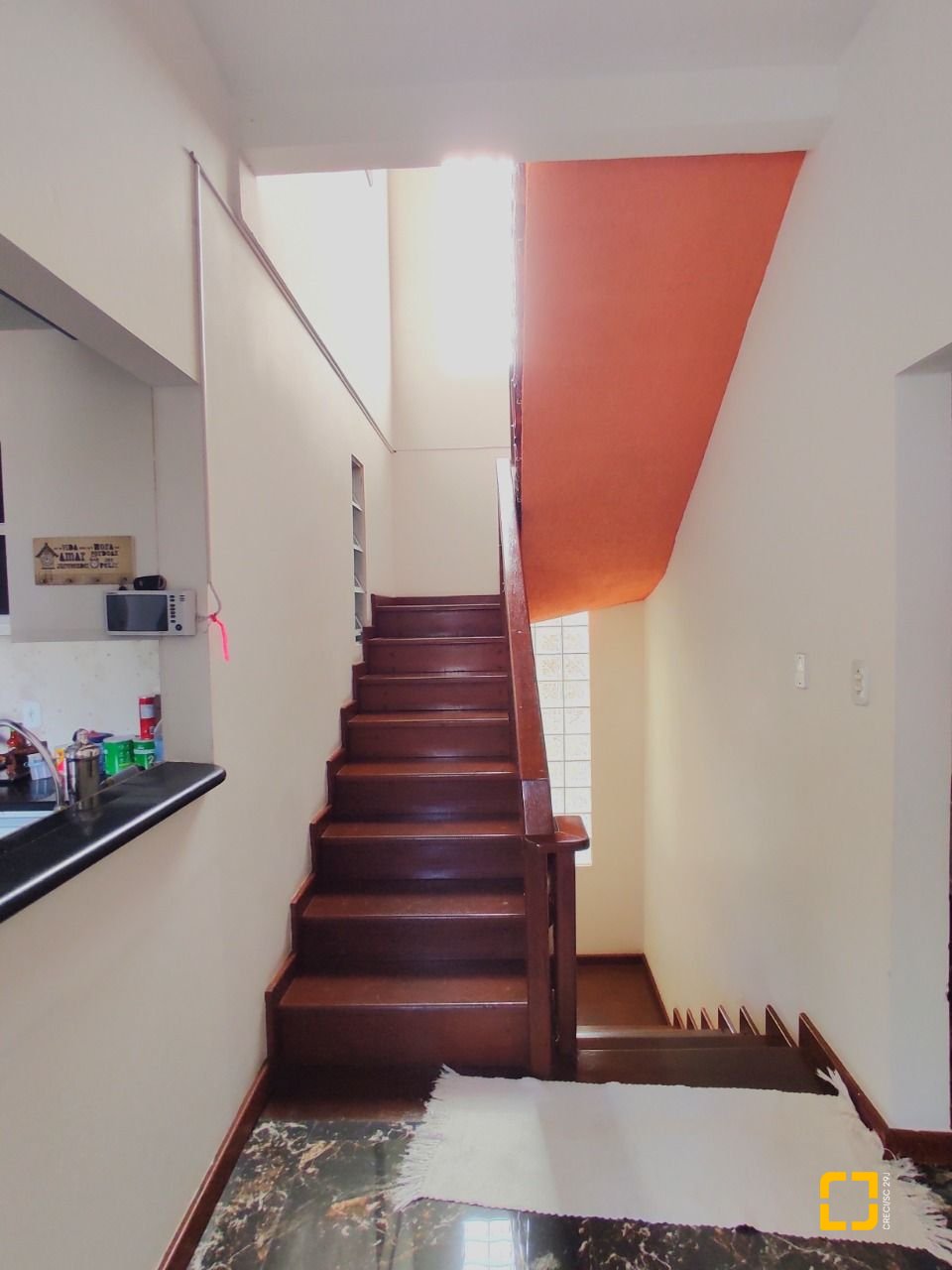 Casa com 389m², 6 quartos (sendo 2 suítes), 4 garagens, no bairro Nossa Senhora do Rosário em São José