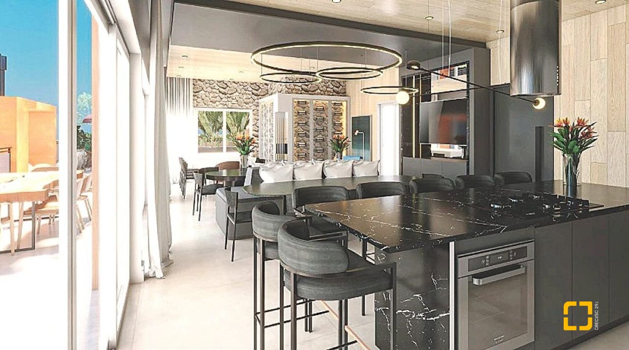 Apartamento com 184m², 7 quartos (sendo 3 suítes), 2 garagens, no bairro Ingleses em Florianópolis
