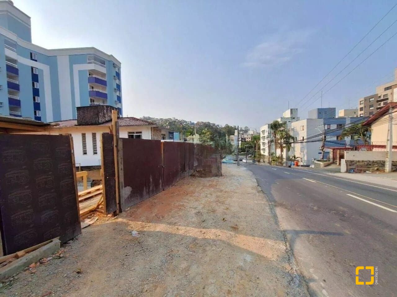 Apartamento com 54m², 2 quartos, 1 garagem, no bairro Carvoeira em Florianópolis