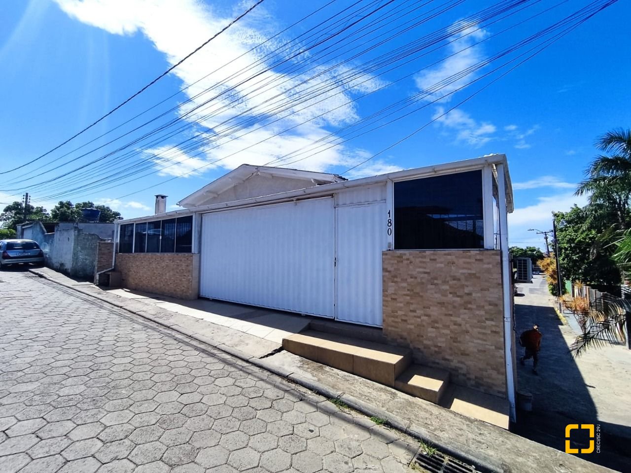 Casa com 563m², 2 garagens, no bairro Ingleses em Florianópolis
