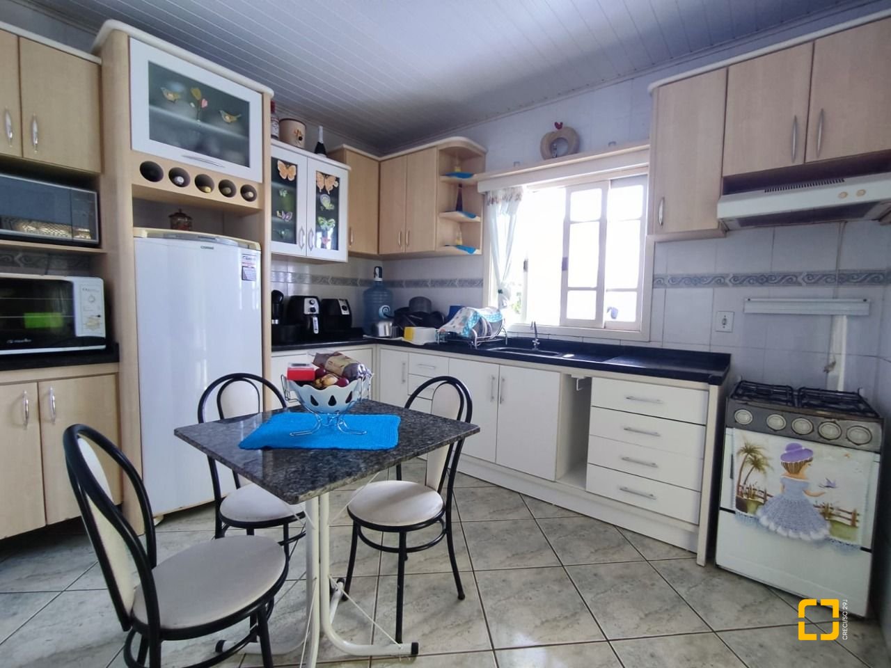 Casa com 563m², 2 garagens, no bairro Ingleses em Florianópolis