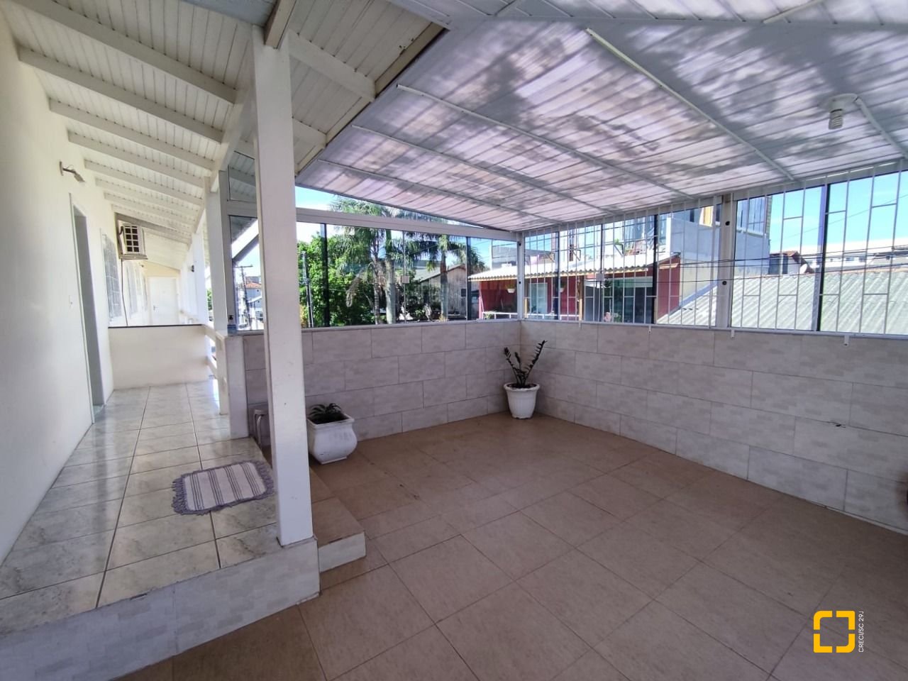 Casa com 563m², 2 garagens, no bairro Ingleses em Florianópolis