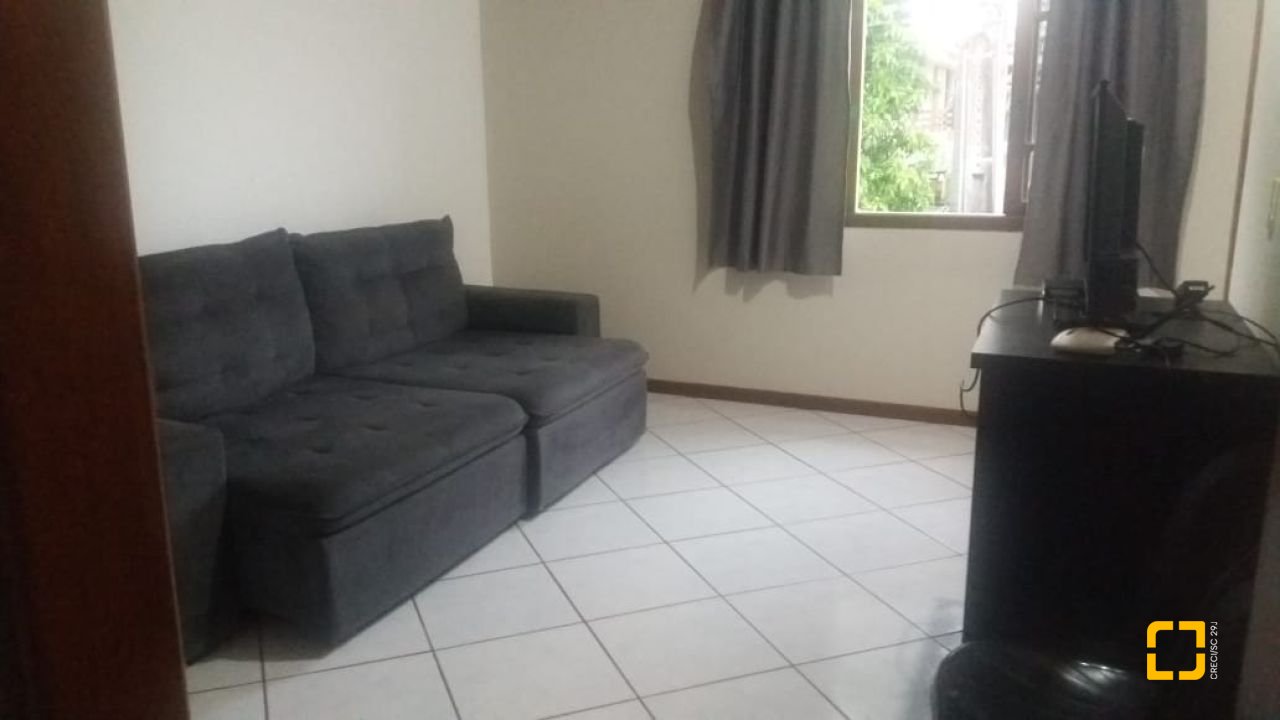 Casa com 563m², 2 garagens, no bairro Ingleses em Florianópolis