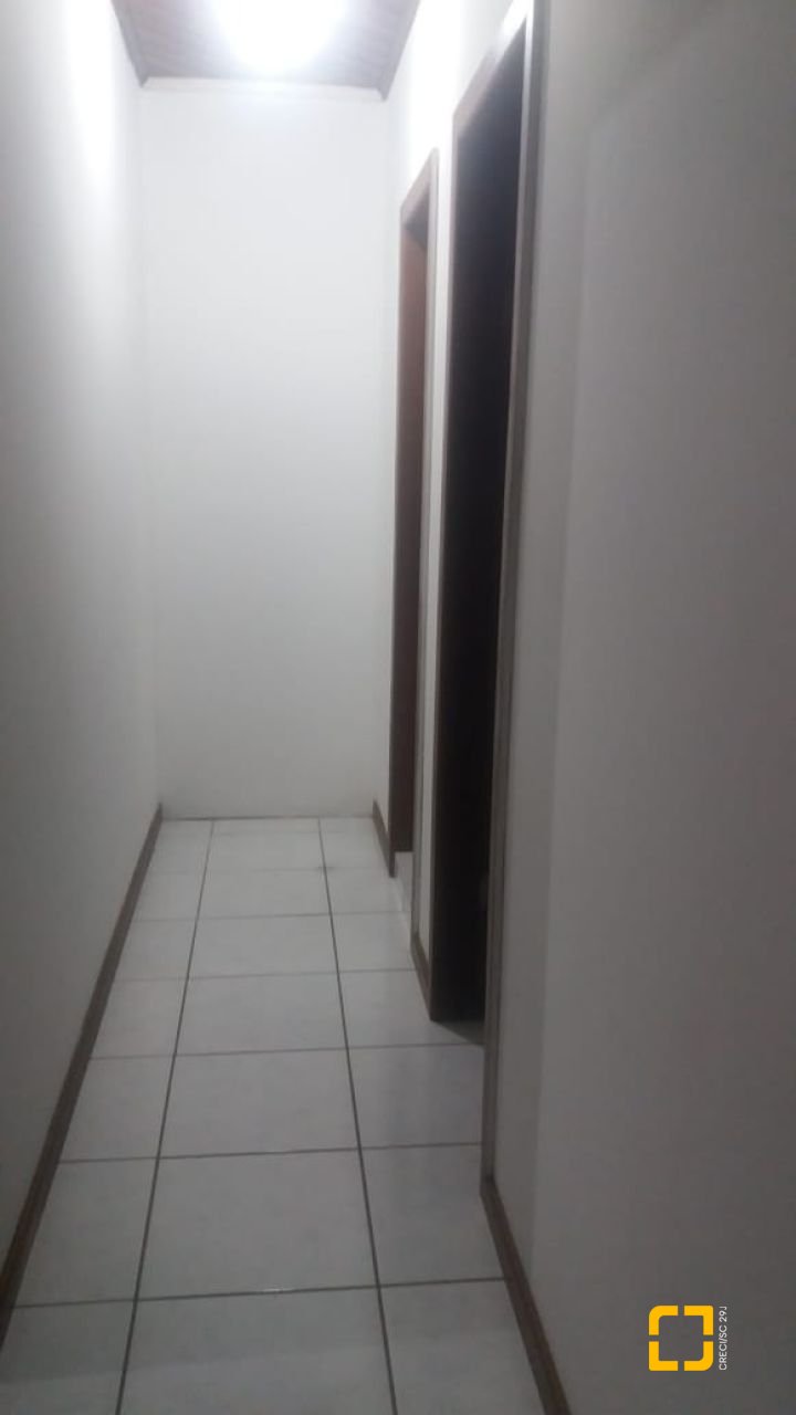 Casa com 563m², 2 garagens, no bairro Ingleses em Florianópolis