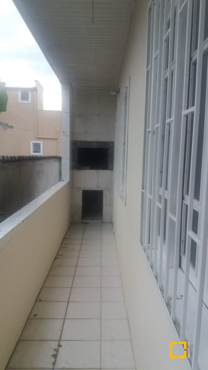 Casa com 563m², 2 garagens, no bairro Ingleses em Florianópolis