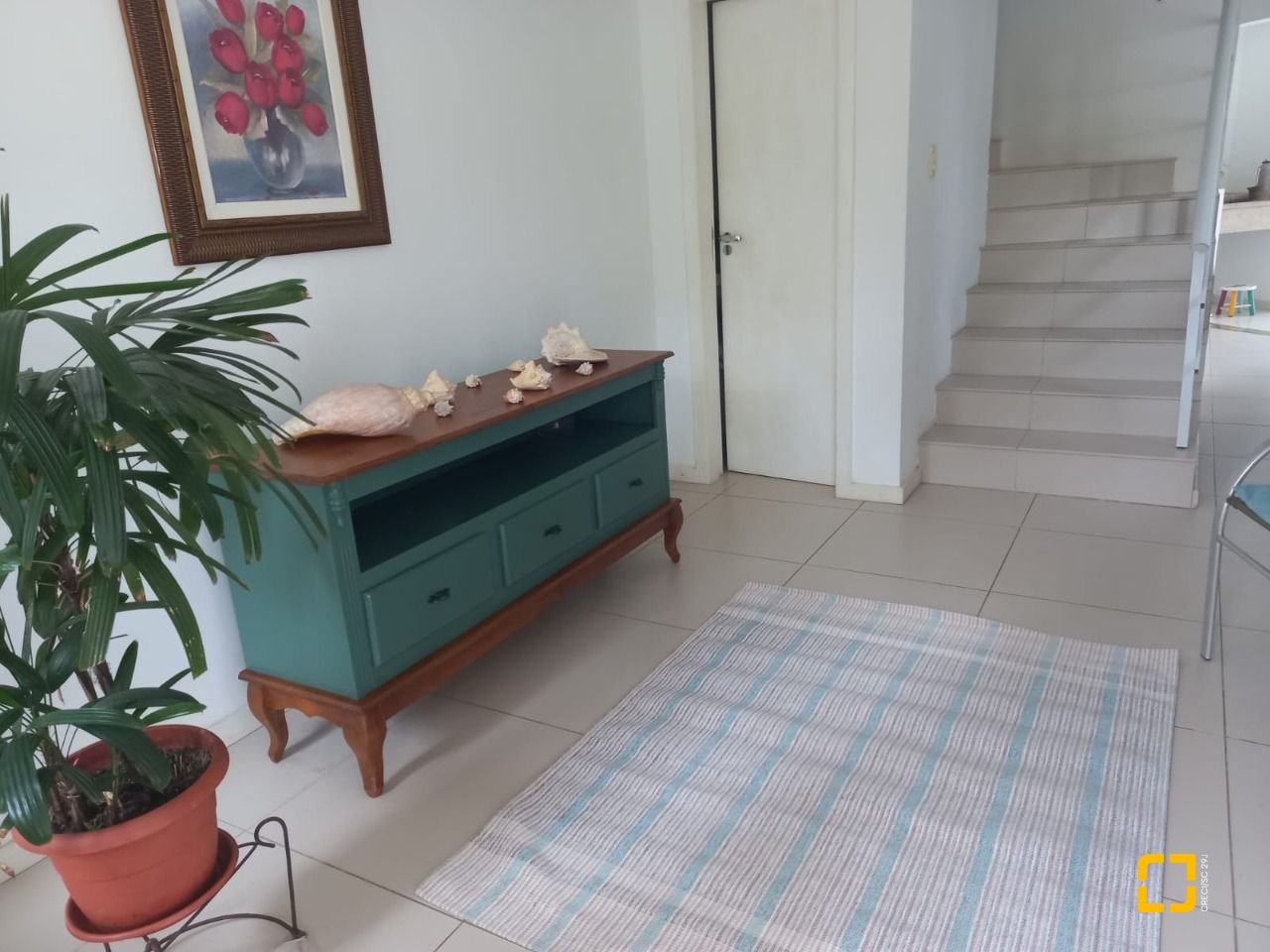 Casa com 150m², 4 quartos (sendo 2 suítes), 2 garagens, no bairro Canasvieiras em Florianópolis