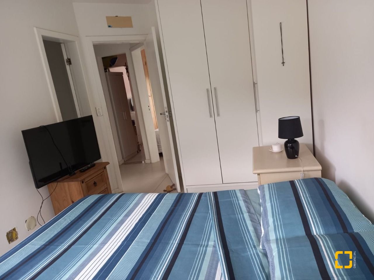 Casa com 150m², 4 quartos (sendo 2 suítes), 2 garagens, no bairro Canasvieiras em Florianópolis