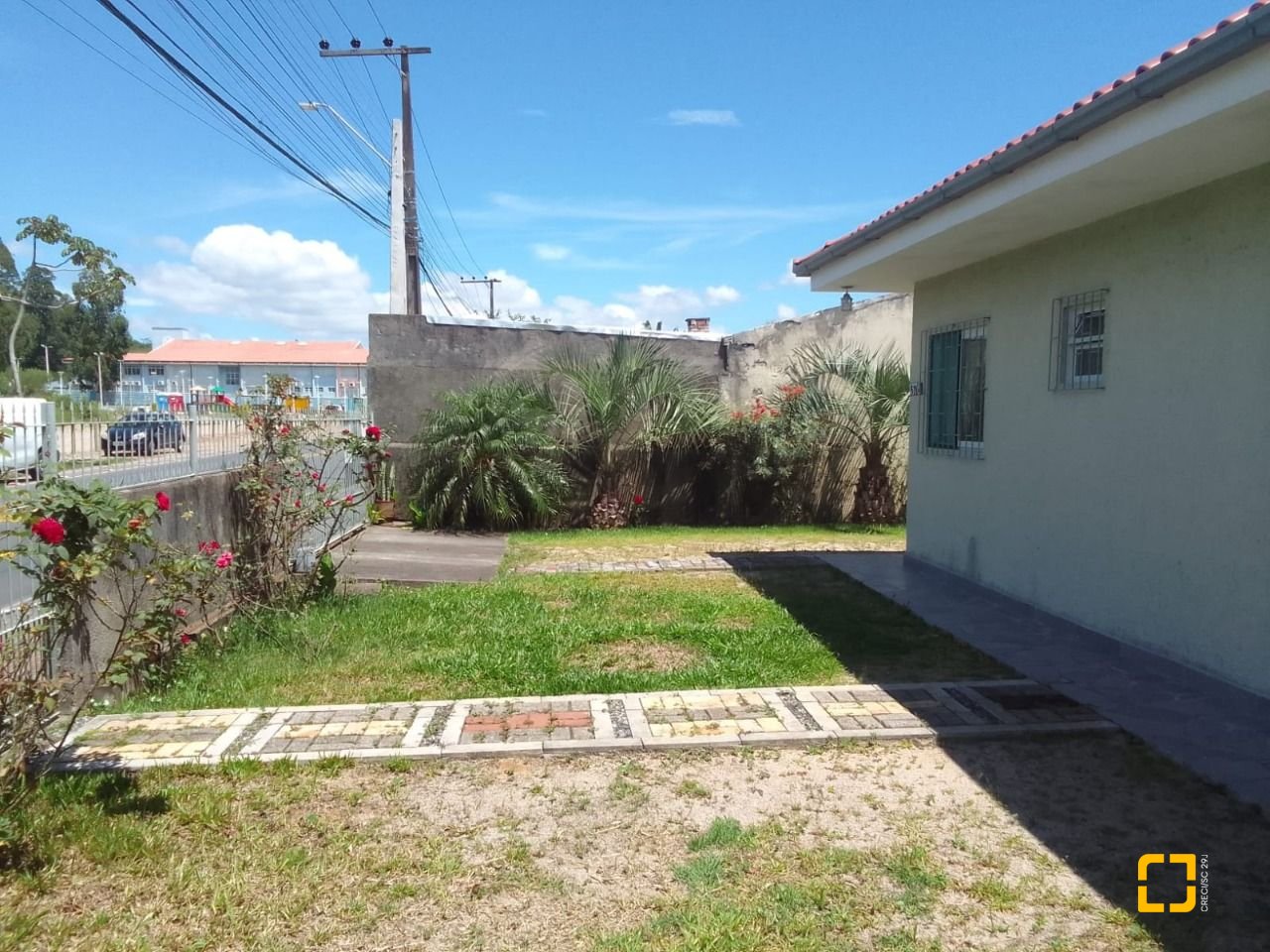 Casa com 125m², 3 quartos, 5 garagens, no bairro Tapera da Base em Florianópolis