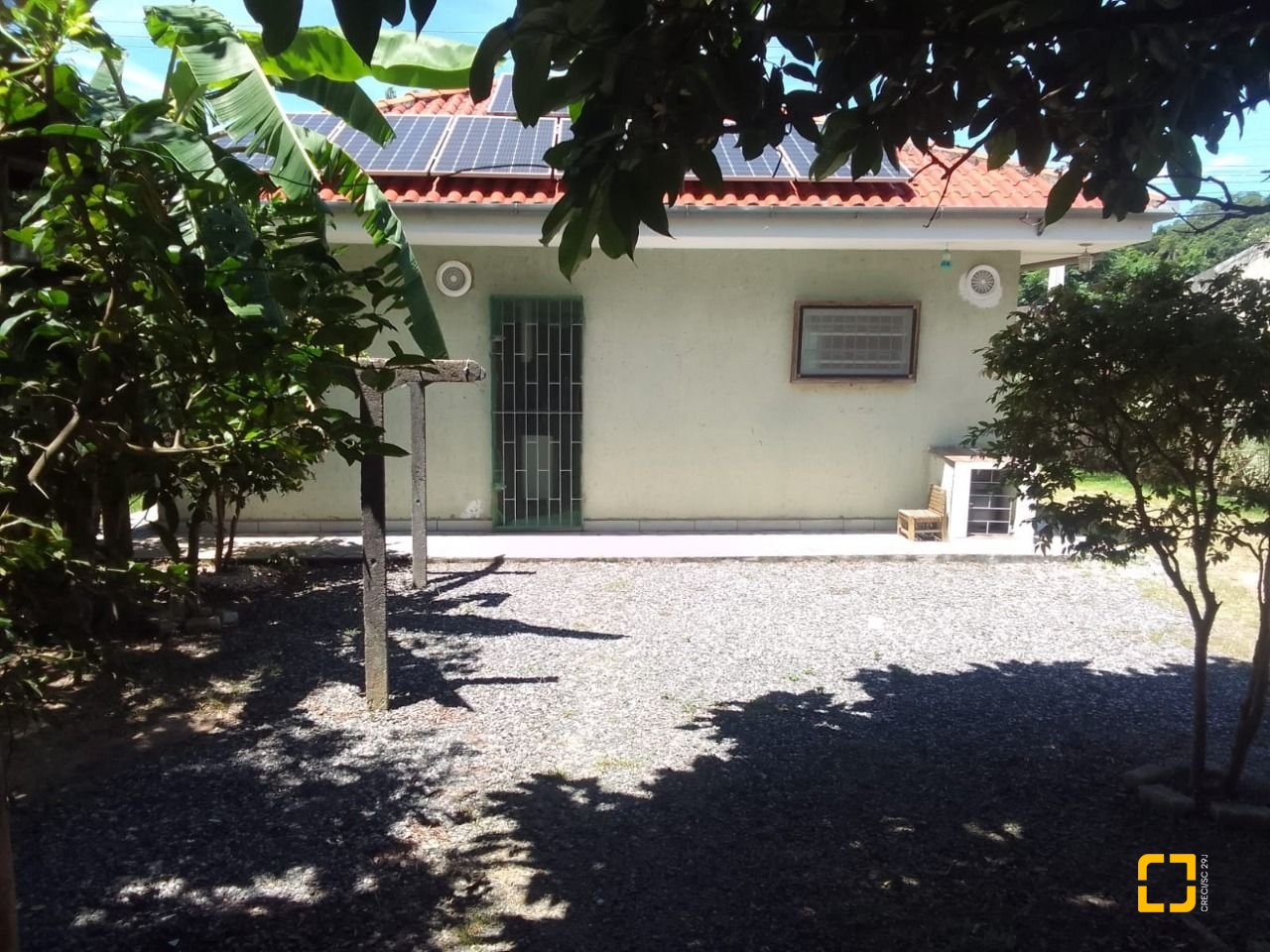 Casa com 125m², 3 quartos, 5 garagens, no bairro Tapera da Base em Florianópolis