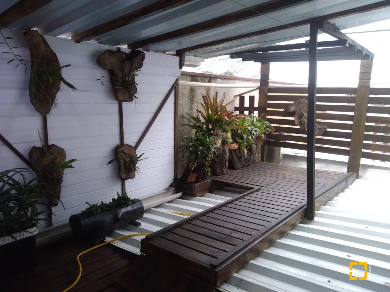 Casa com 100m², 2 quartos, 1 garagem, no bairro São João do Rio Vermelho em Florianópolis