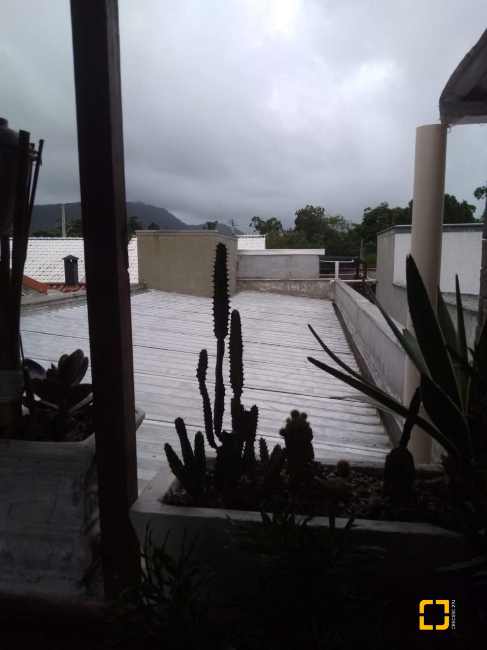 Casa com 100m², 2 quartos, 1 garagem, no bairro São João do Rio Vermelho em Florianópolis