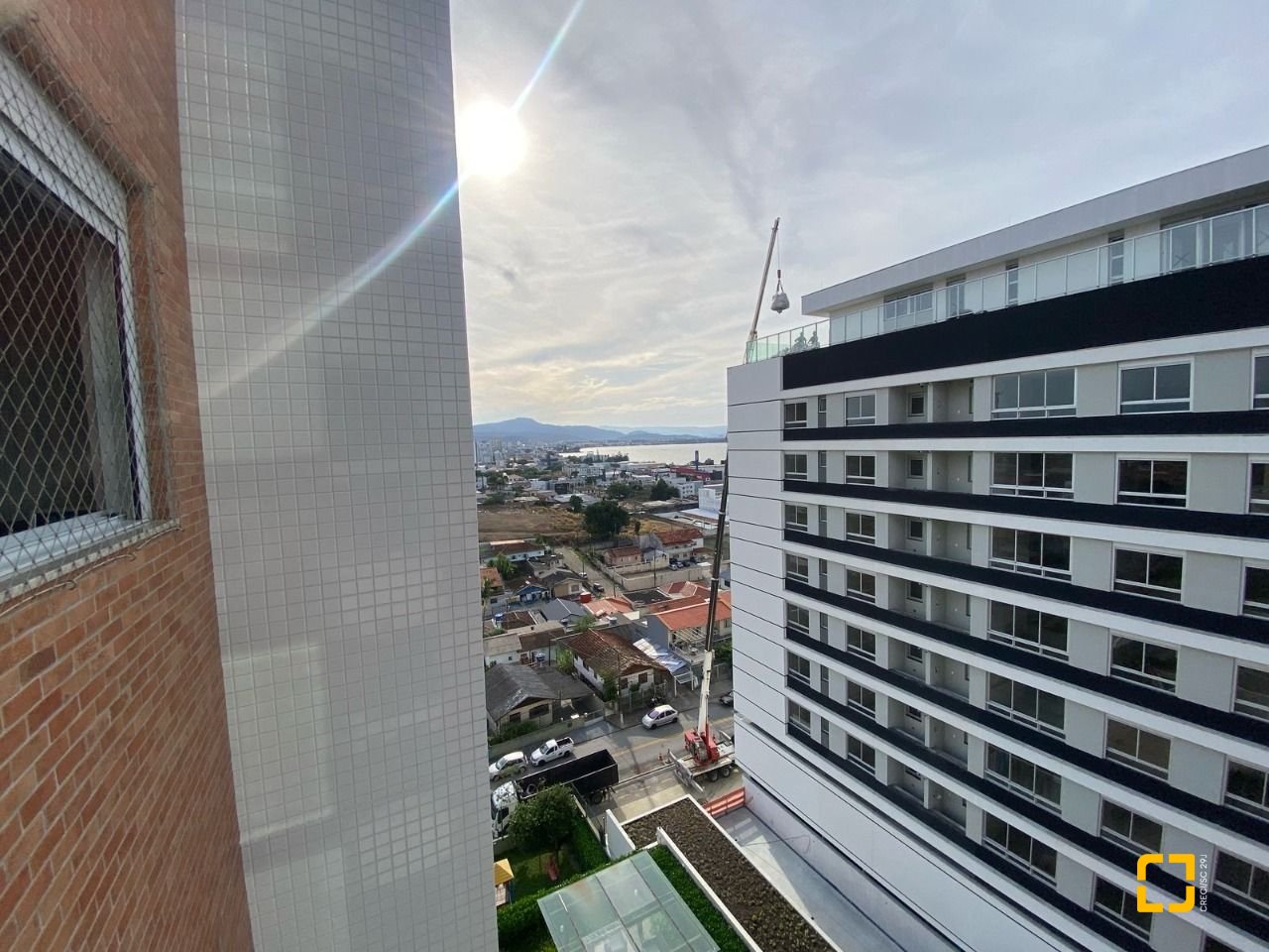 Apartamento com 109m², 4 quartos (sendo 1 suíte), 2 garagens, no bairro Estreito em Florianópolis