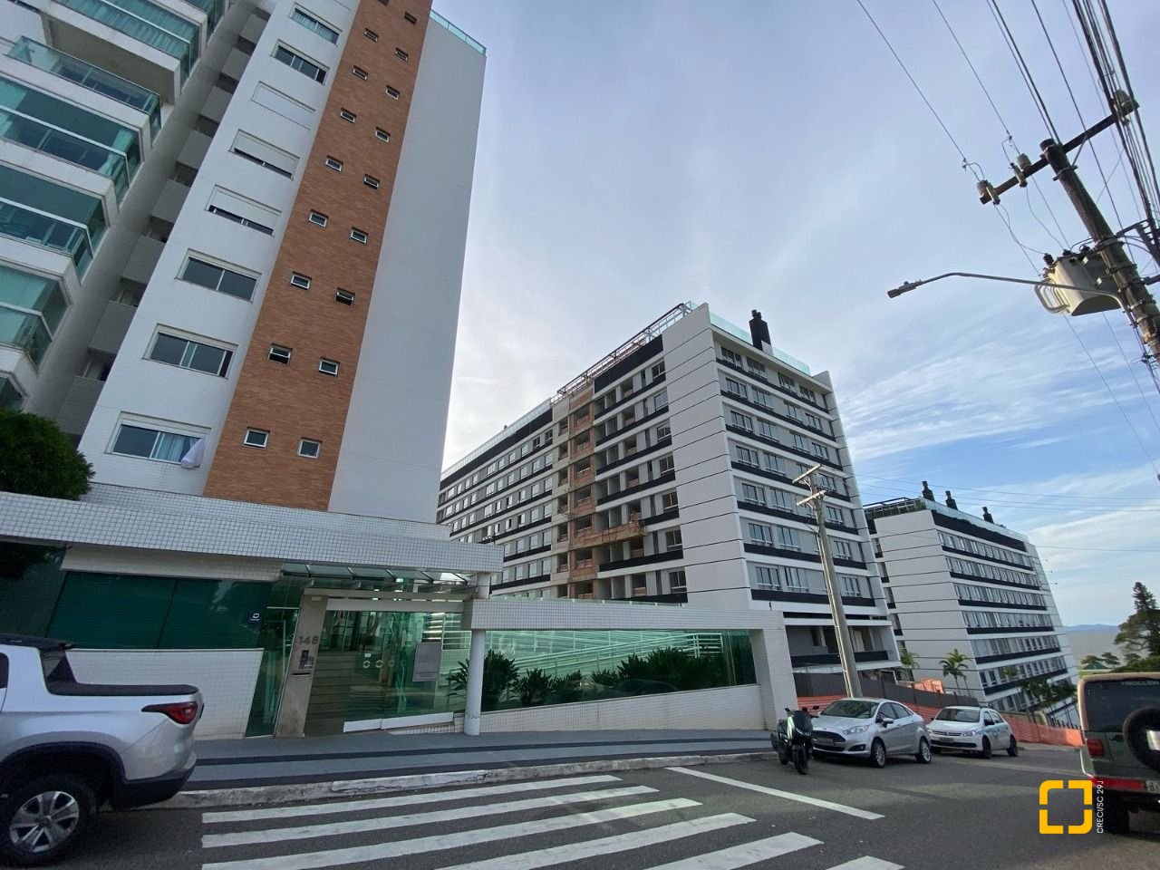 Apartamento com 109m², 4 quartos (sendo 1 suíte), 2 garagens, no bairro Estreito em Florianópolis