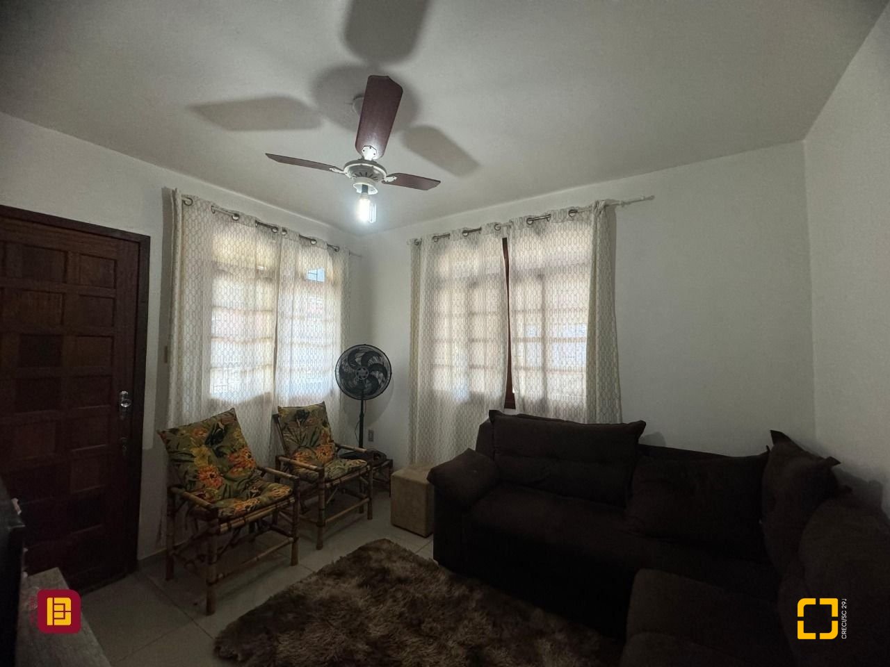 Casa com 150m², 6 quartos, 6 garagens, no bairro Rio Tavares em Florianópolis