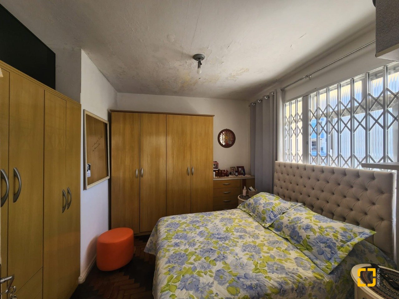 Casa com 330m², 5 quartos, 3 garagens, no bairro Balneário em Florianópolis