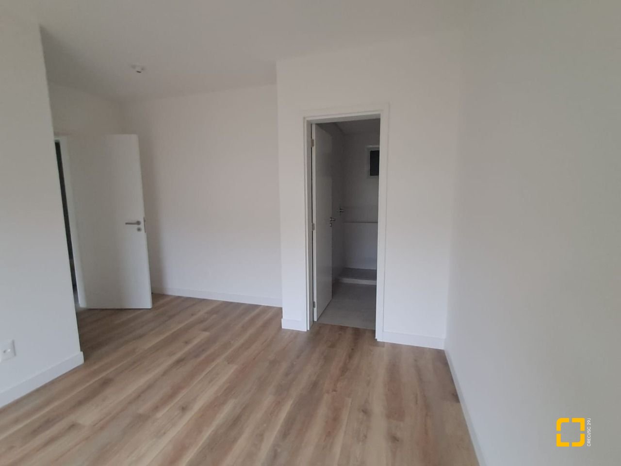 Apartamento com 120m², 3 quartos (sendo 1 suíte), 2 garagens, no bairro João Paulo em Florianópolis