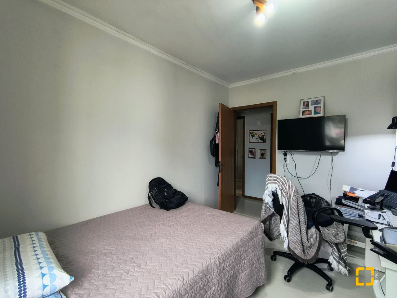 Apartamento com 91m², 4 quartos (sendo 1 suíte), 1 garagem, no bairro Abraão em Florianópolis